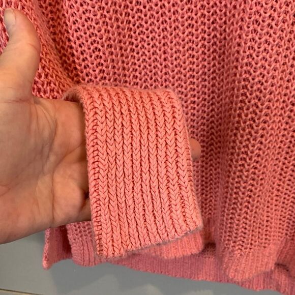 Banana Republic 100% Italian linen pink loose knit V-neck sweater size medium - Picture 6 of 8